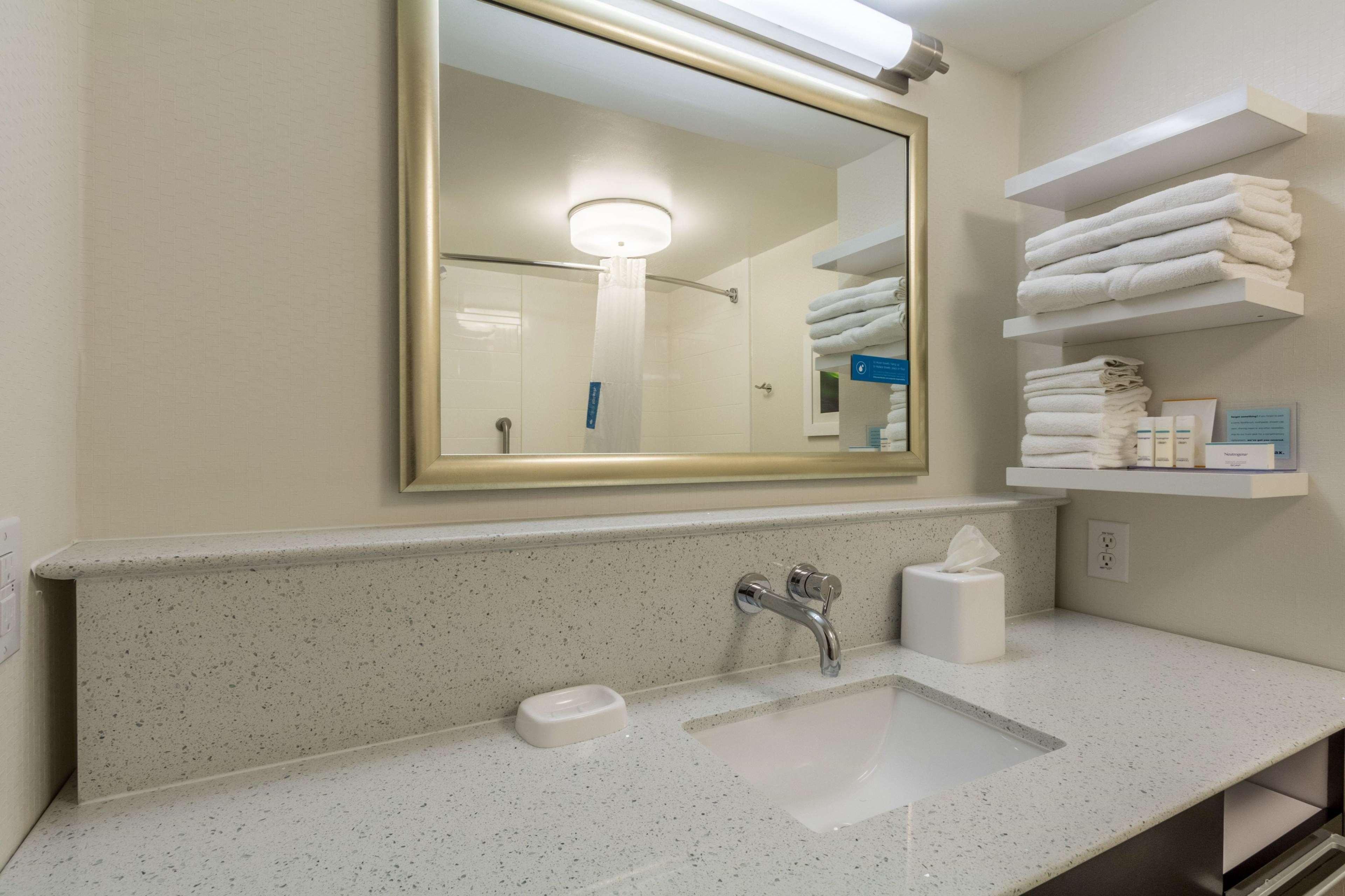 Hampton Inn Jackson Pearl Intrntl Airport Zewnętrze zdjęcie