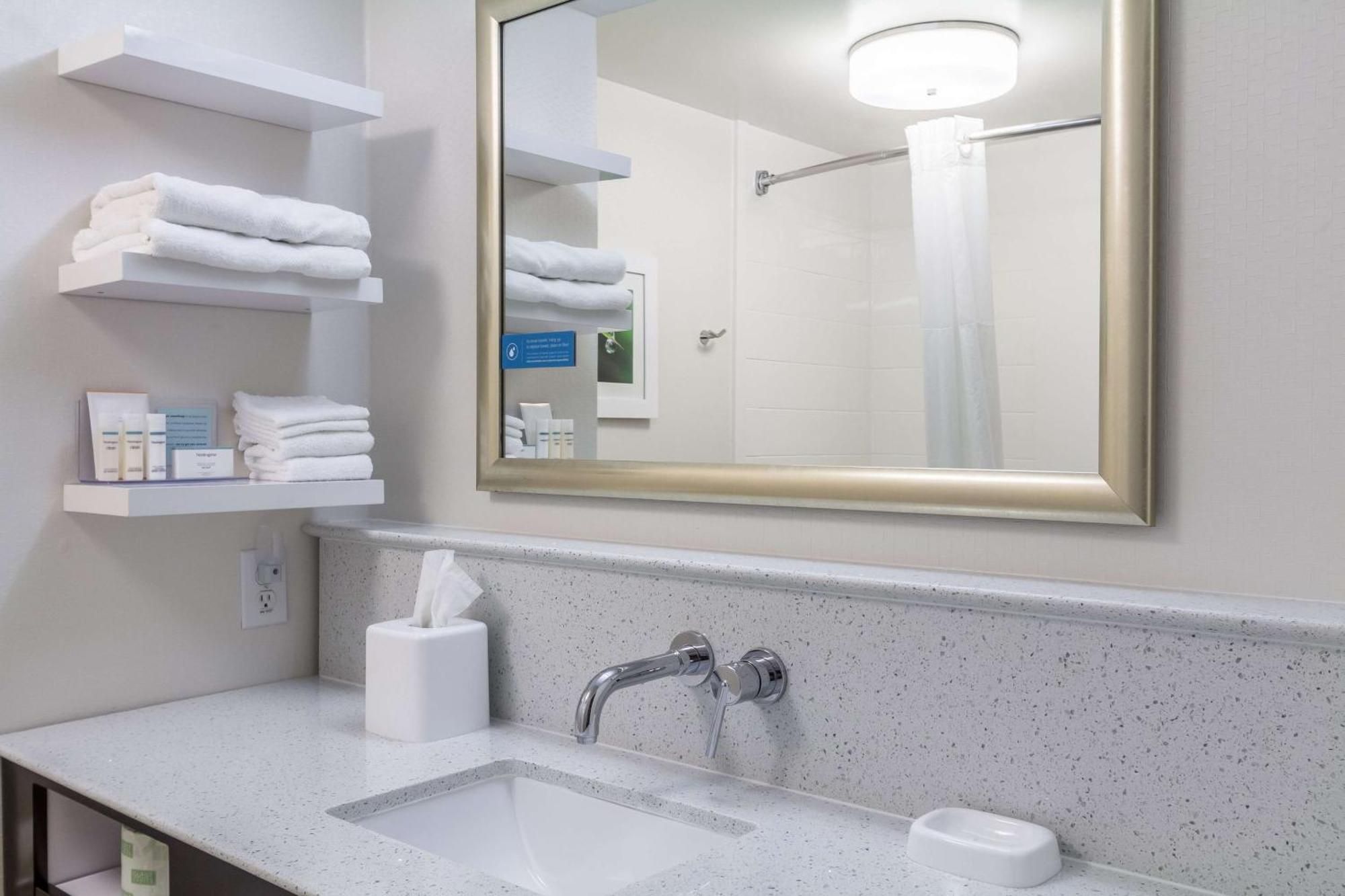 Hampton Inn Jackson Pearl Intrntl Airport Zewnętrze zdjęcie
